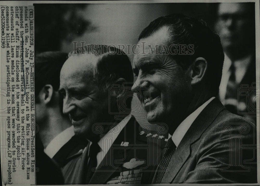 1969 President Richard Nixon Gen. John P. McConnel White House Medal-Historic Images