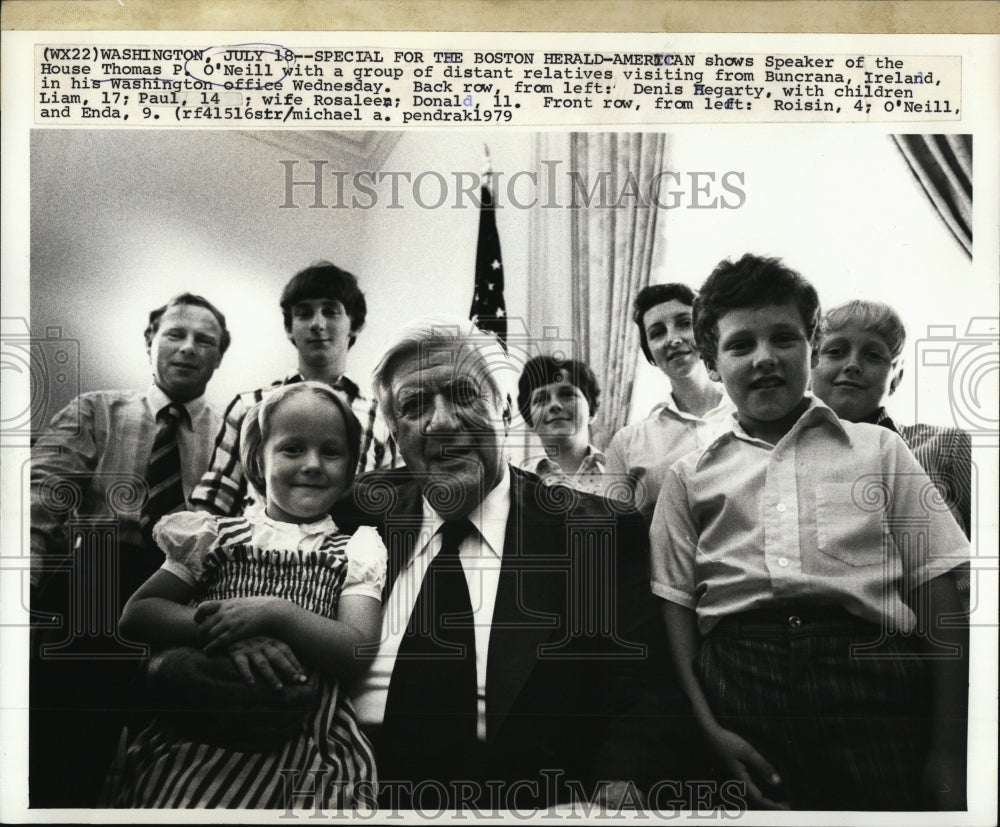 1979 Press Photo Speaker of the House Thomas P.O'Neill with distant relatives. - Historic Images