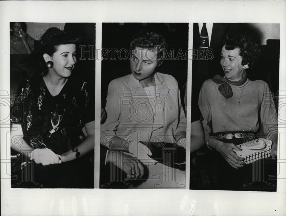 1956 Press Photo Wives of John Patrick O&#39;Toole in court for Forgery Trial. - Historic Images