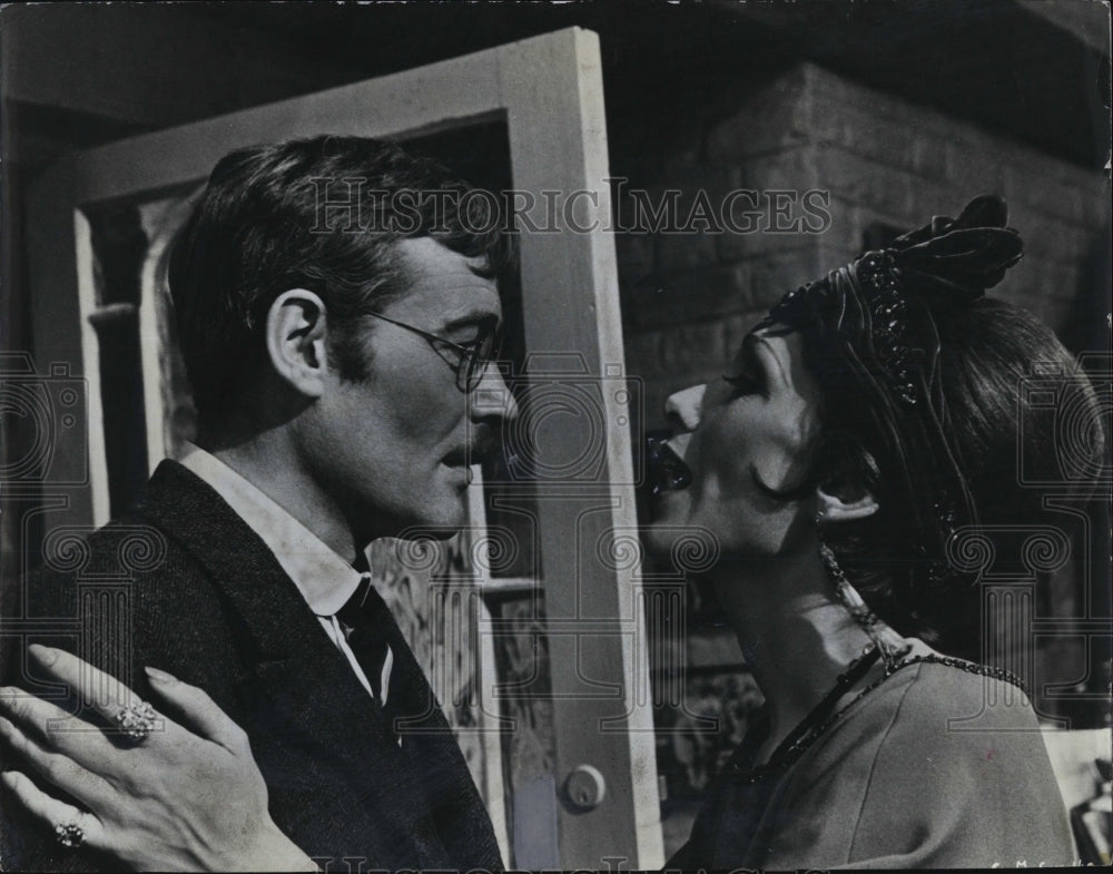 1969 Press Photo Actor Peter O' Toole Sian Phillips Goodbye Mr. Chips - Historic Images