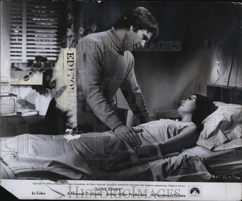1970 Press Photo Ryan O'Neal, Ali MacGraw "Love Story" - Historic Images