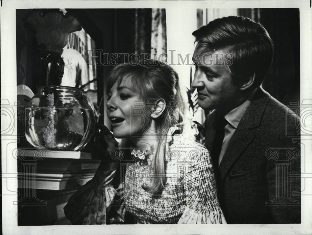 1972 Press Photo Barbara Ferris, Oskar Werner "Interlude" - RSM00867 - Historic Images