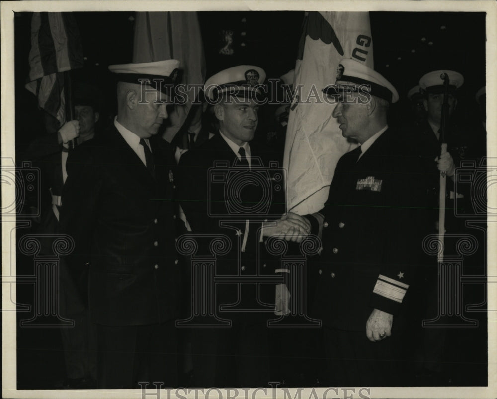 1962 Press Photo Rear Admiral Joesph Wellings Congratulates Anthony Flaherty - Historic Images