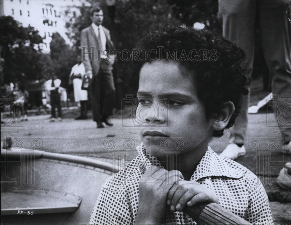 1969 Press Photo Ruben figueroa in Movie Popi Comedy movie - RSM00937 - Historic Images