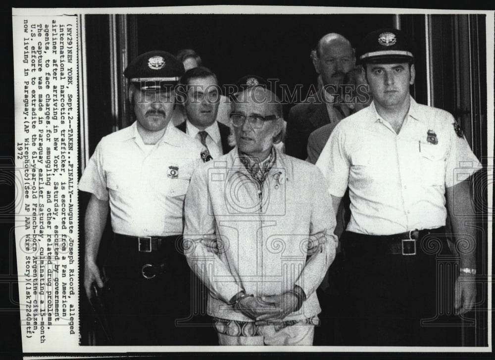 1972 Press Photo Auguste Joseph Ricord Narcotics Trafficker escorted by Agents - Historic Images