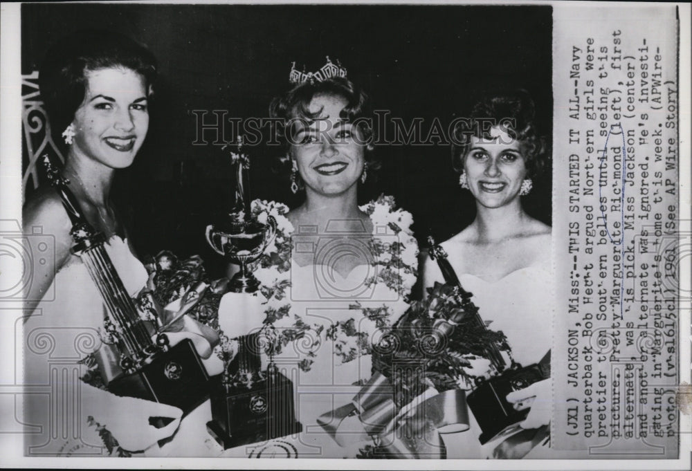 1961 Press Photo Miss Marguerite Richmond favored by Navy quarterback Bob Hecht - Historic Images