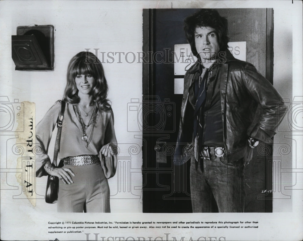 1975 Press Photo Warren Beatty and Julie Christie in "Shampoo" - RSM02165 - Historic Images