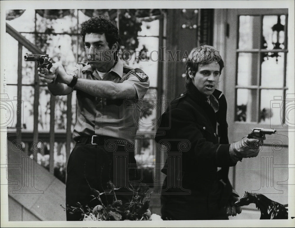 1985 Press Photo Actor Michael Richards & Dana Carvey In "Slickers" - Historic Images