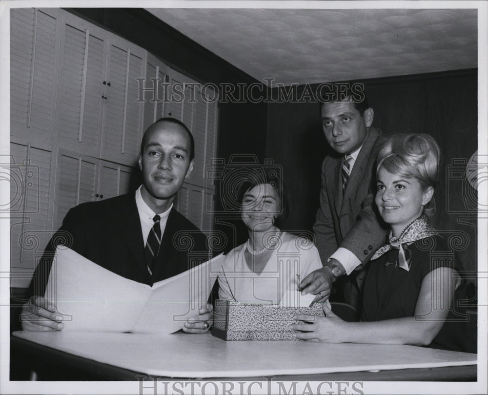 1964 Press Photo Herbert Carver Pres Brookline Hospital Assoc. James V. Sidell - Historic Images