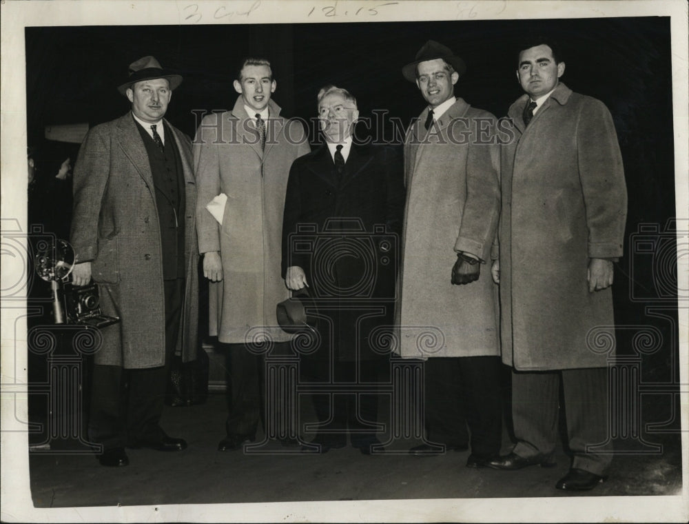 1942 Press Photo Bill Jones,Harold O&#39;Connor &amp; Bob Quinter - RSM02521 - Historic Images