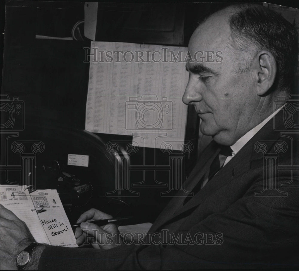 1966 Press Photo William Maiers Clerk of House of Representatives - RSM02897 - Historic Images