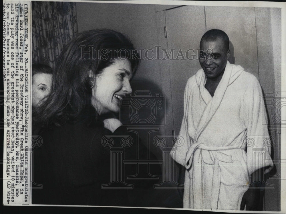 1969 Press Photo Jacqueline Onassis, James Earl Jones, backstage - RSM03227 - Historic Images