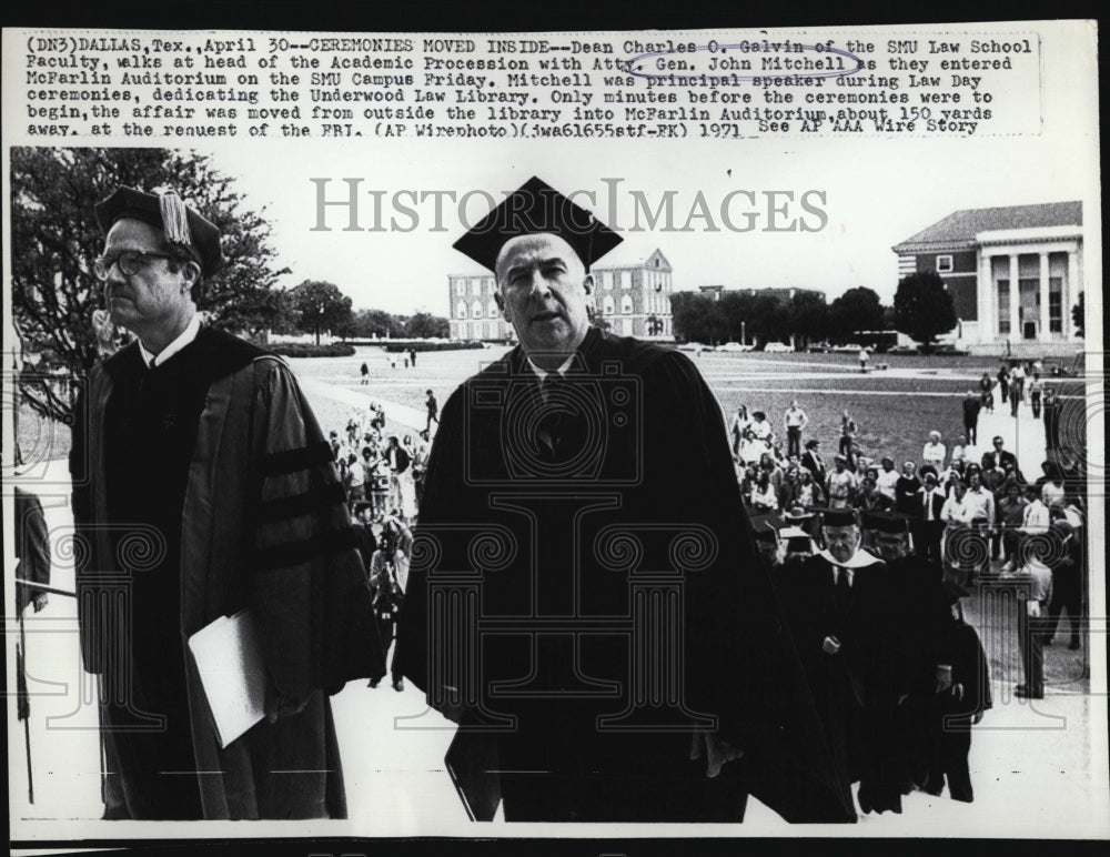 1971 Press Photo Dean Charles O. Galvin, Atty. Gen. John Mitchell - RSM03253 - Historic Images