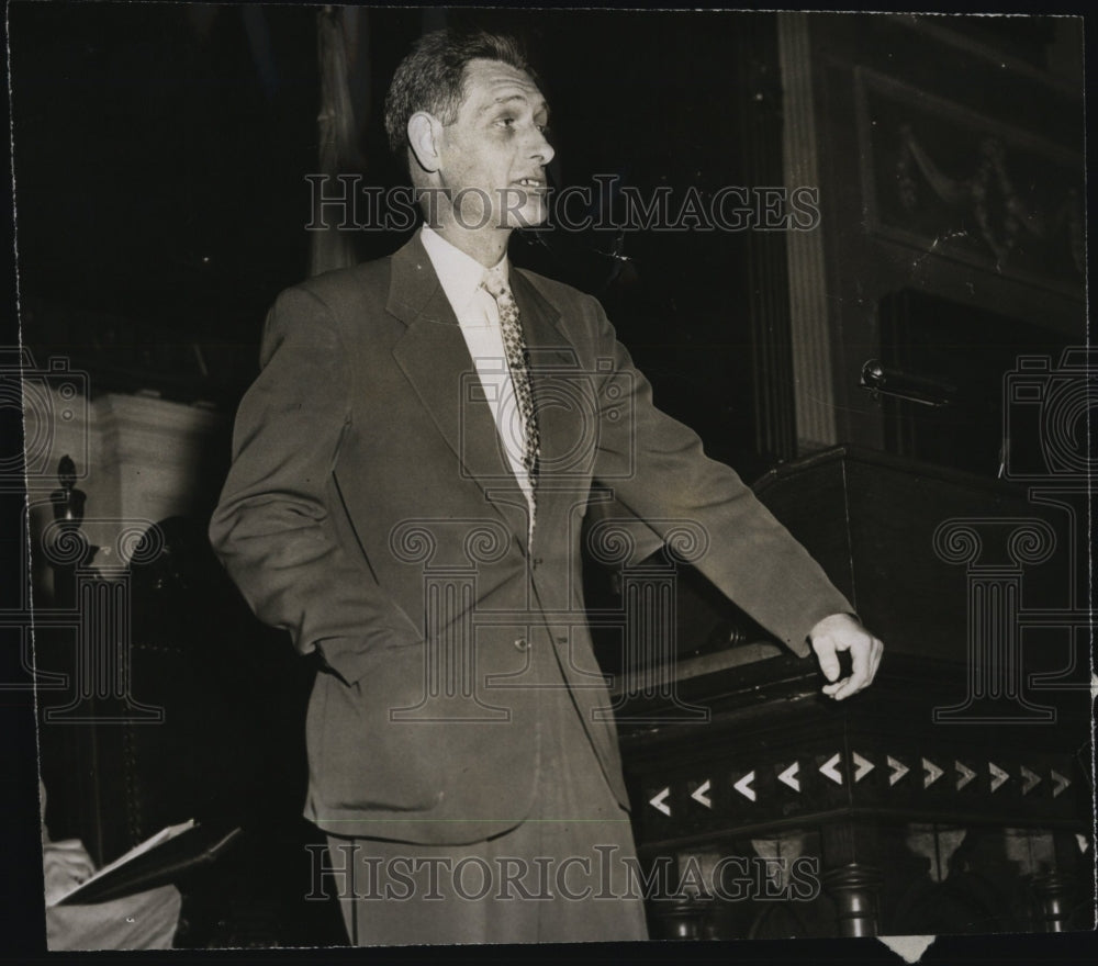 1955 Press Photo William Mochrie Jr, chair of Blacksmiths union meeting - Historic Images