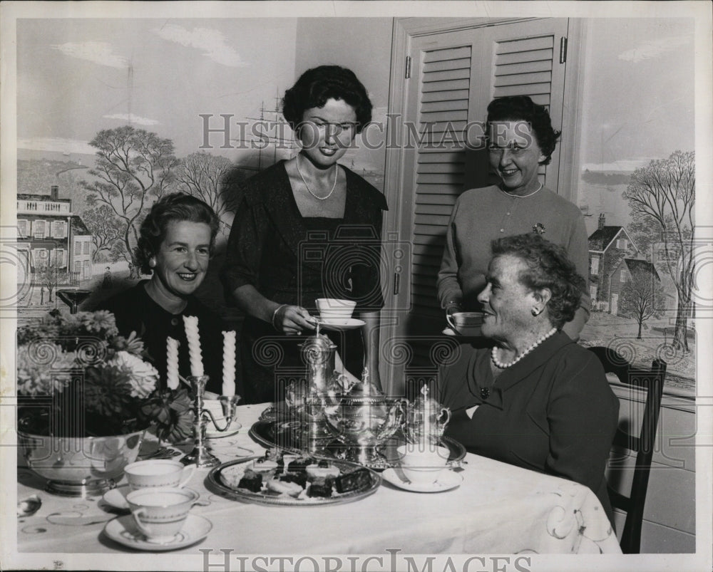 1959 Press Photo Ace of Clubs, Mrs JMaguire,Mrs  Driscoll,Mrs  McGowan,Mrs Kehoe - Historic Images