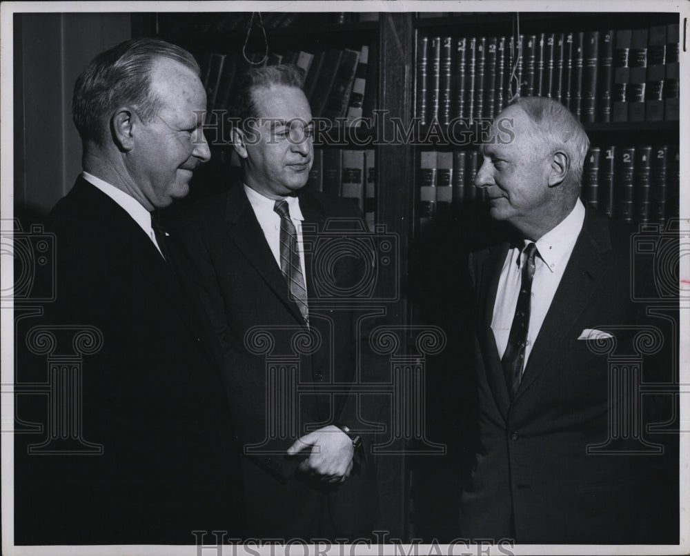 1959 Press Photo Judge Calvert Magruder Robert L. Thompson Bejamin - RSM03561 - Historic Images