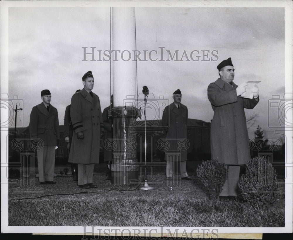 1942 Press Photo Col. F.A. Macon, Ptv. Robert H. Brooks. Lt. L.E. horemll Gen - Historic Images