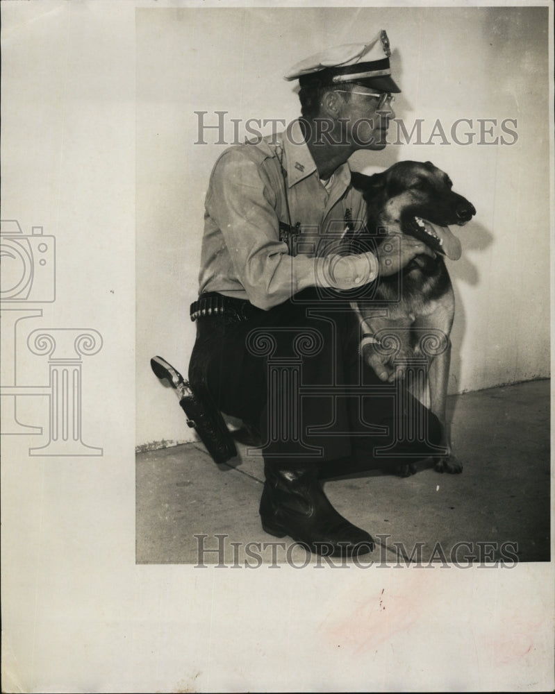 1961 Press Photo Tarpon Springs, Fla police Timmy Timmons & his German Shepherd - Historic Images