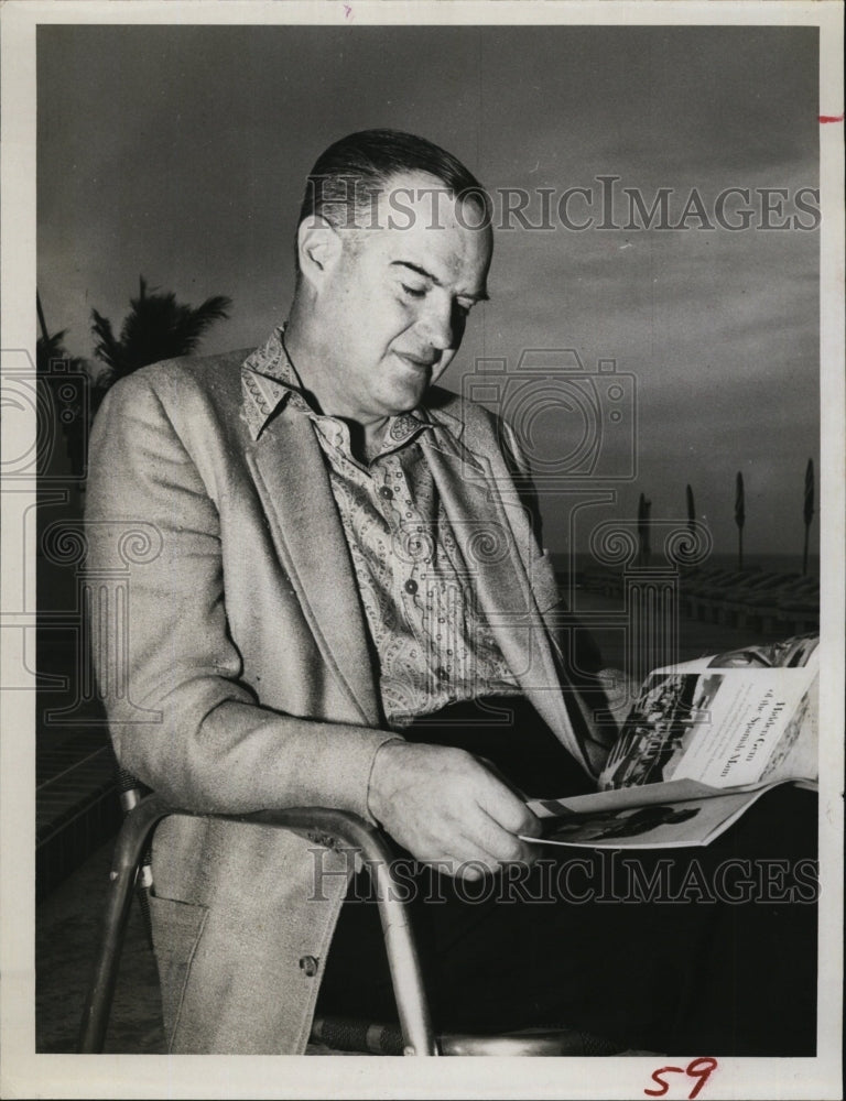 1957 Press Photo Edwin H. Walker. pres of General Mor=tors of Canada - Historic Images