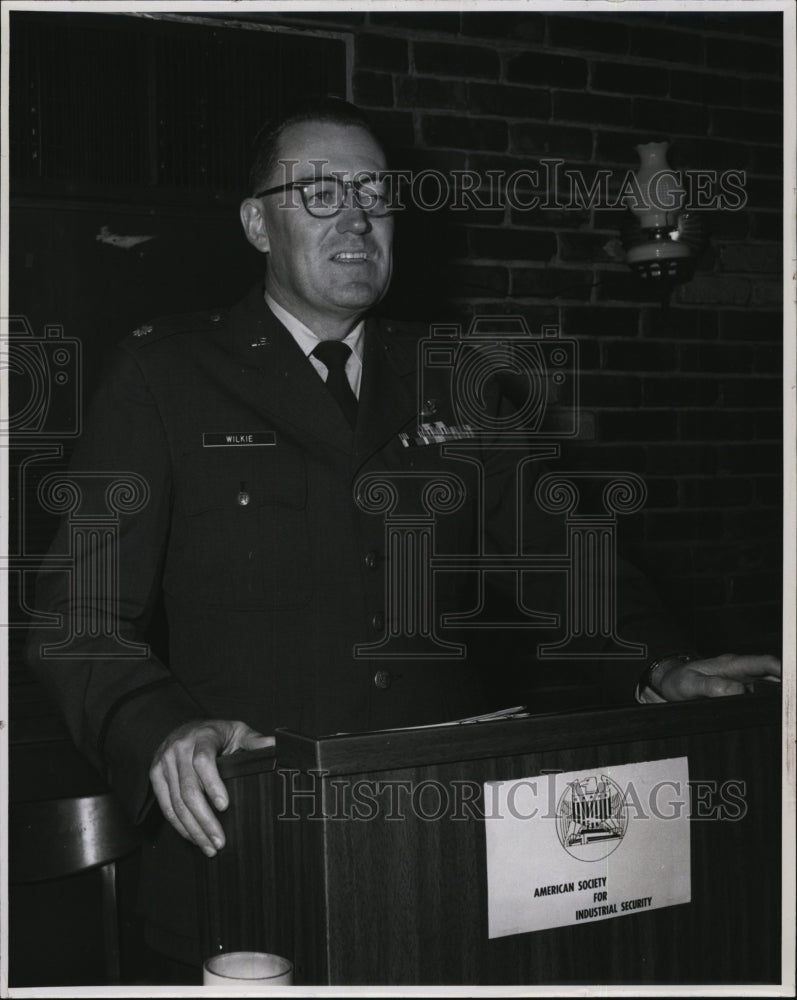 1964 Press Photo Lt. Col. Francis Wilkie - RSM04359 - Historic Images