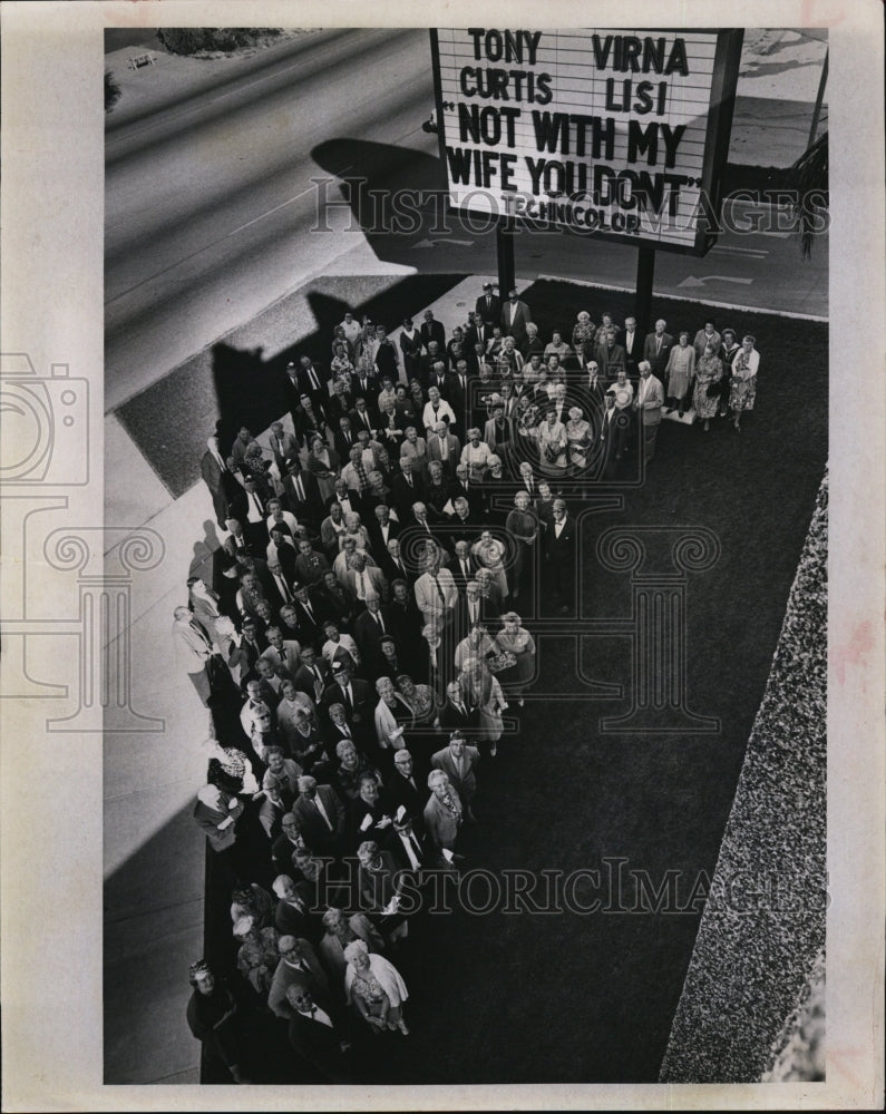 1966 Press Photo Barracks soldiers from WW I attend &quot;Not With My wife you Dont&quot; - Historic Images