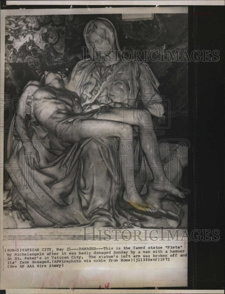 1972 Michangelo;s Pieta statue vandalized - Historic Images