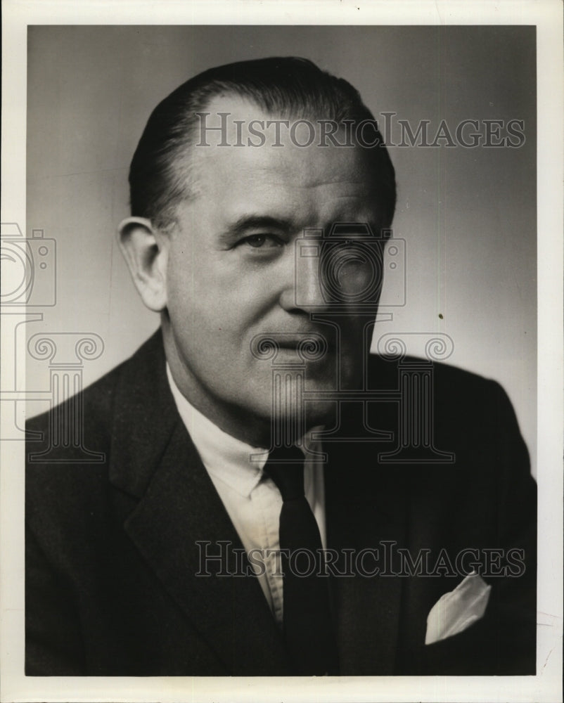 1962 Press Photo Oscar F. Miller, Miami, Fla. investment banker - RSM04887 - Historic Images