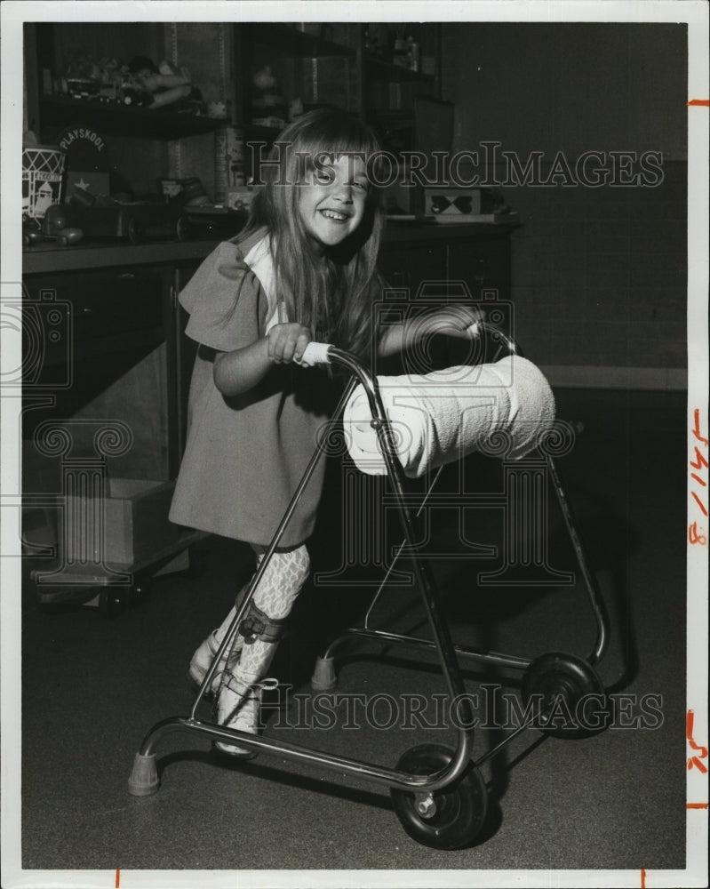 1974 Press Photo Easter Seal child, Robyn Milburn - RSM04907 - Historic Images