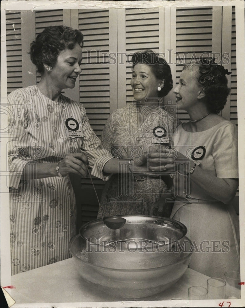 1960 Press Photo St Pete Kappa Alpha Theta club,Mrs Miller,Mrs Cockrin,Mrs Carel - Historic Images