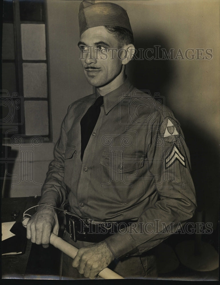 1942 Press Photo Corporal Chas F Heim Aux Police - Historic Images