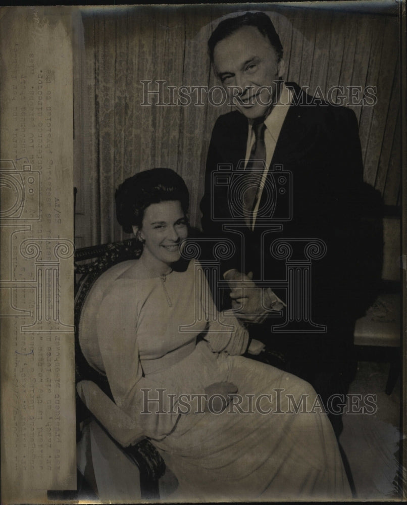 Press Photo Dr &amp; Mrs Walter R Tkach - RSM05433 - Historic Images