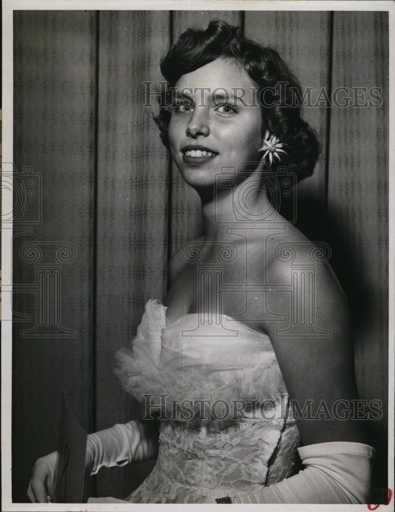 1957 Press Photo Peggy Trench, Miss Largo contestant - Historic Images