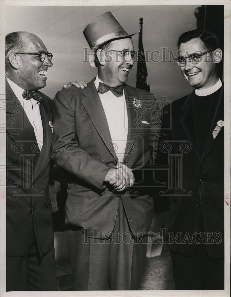 1951 Press Photo Charley Johns St Patrick&#39;s Mardi Gras Celebration - Historic Images