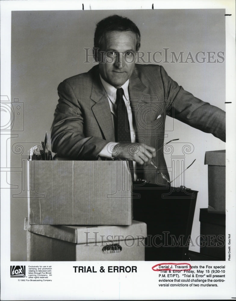 1992 Press Photo Daniel J. Travanti &quot;Trial and Error&quot; - RSM05949 - Historic Images