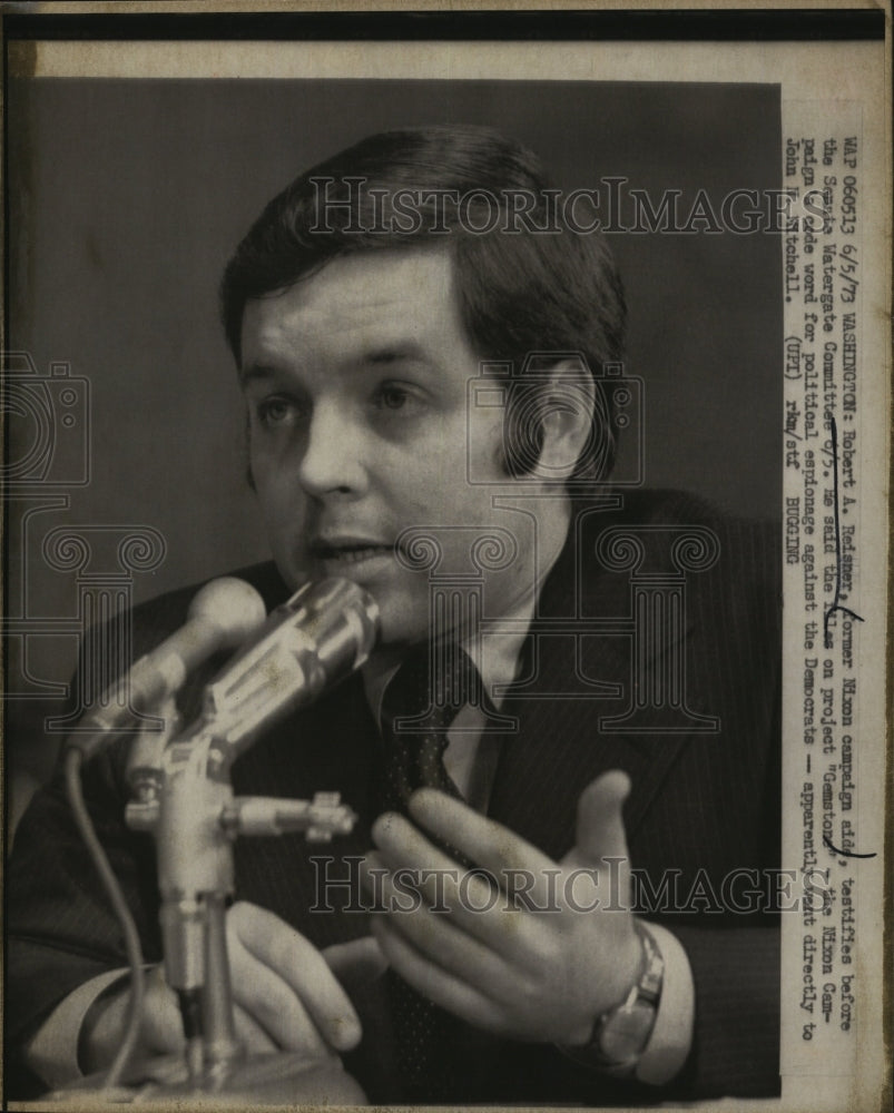 1973 Press Photo Robert A.Reisner,former Nixon campaign Aid testified. - Historic Images