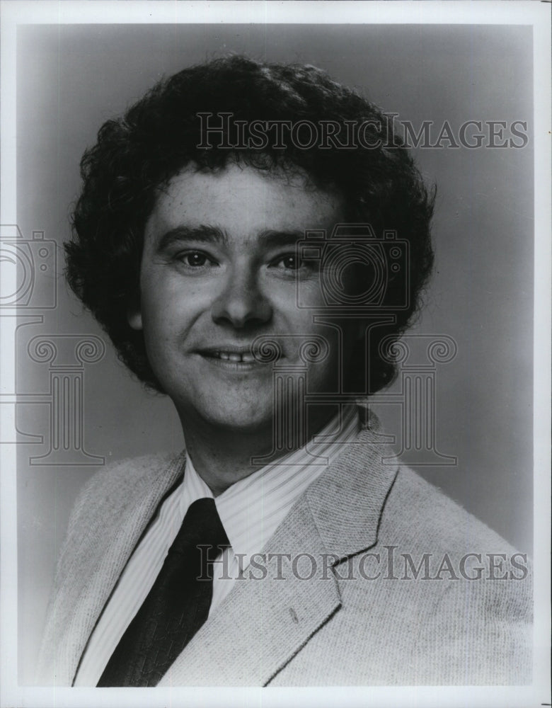 Ron Hendren to co-host "Entertainment Tonight" - Historic Images