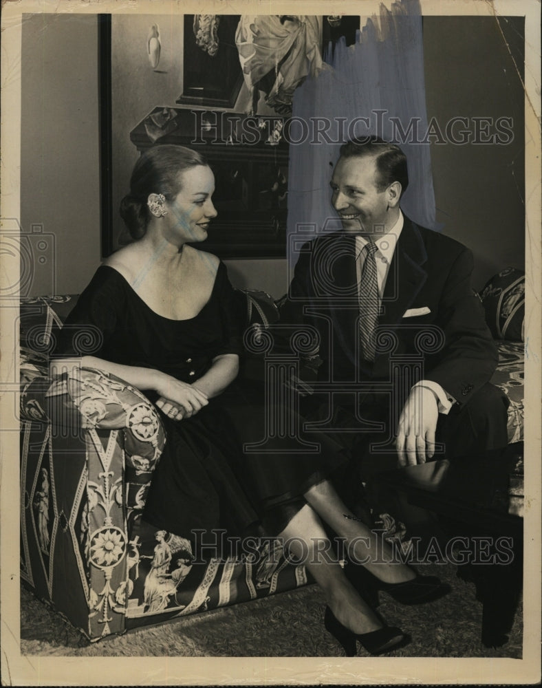 1955 Press Photo Skitch Henderson Pops conductor&amp; Faye Emerson &quot;Easter Parade&quot; - Historic Images