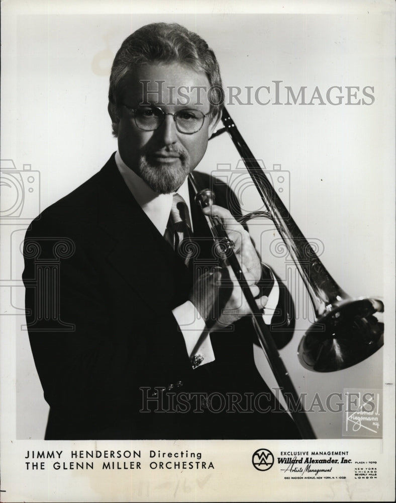 1980 Press Photo Musician, Jimmy Henderson directs Glenn Miller Orchestra - Historic Images