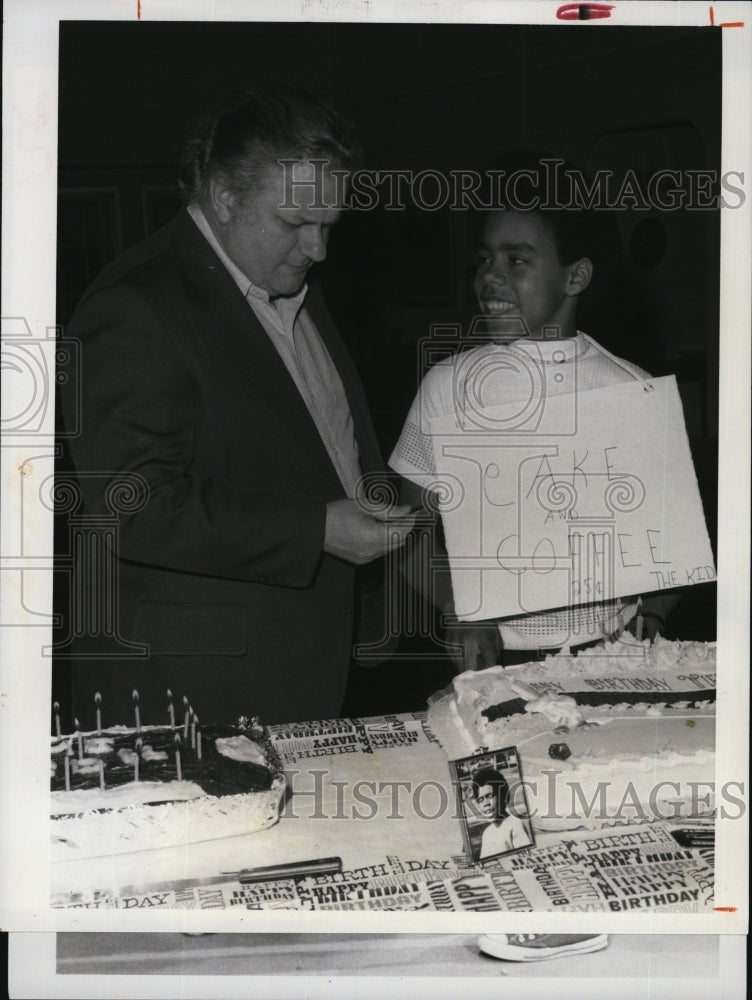 1975 Press Photo Tierre Turner for &quot;The Cop &amp; The Kid&quot; &quot;Notre Dame by 50&quot; - Historic Images