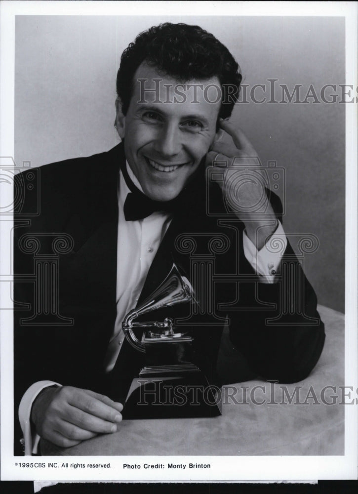 1995 Press Photo Actor/comedian Paul Reiser &quot;37th Annual Grammy Awards&quot; - Historic Images