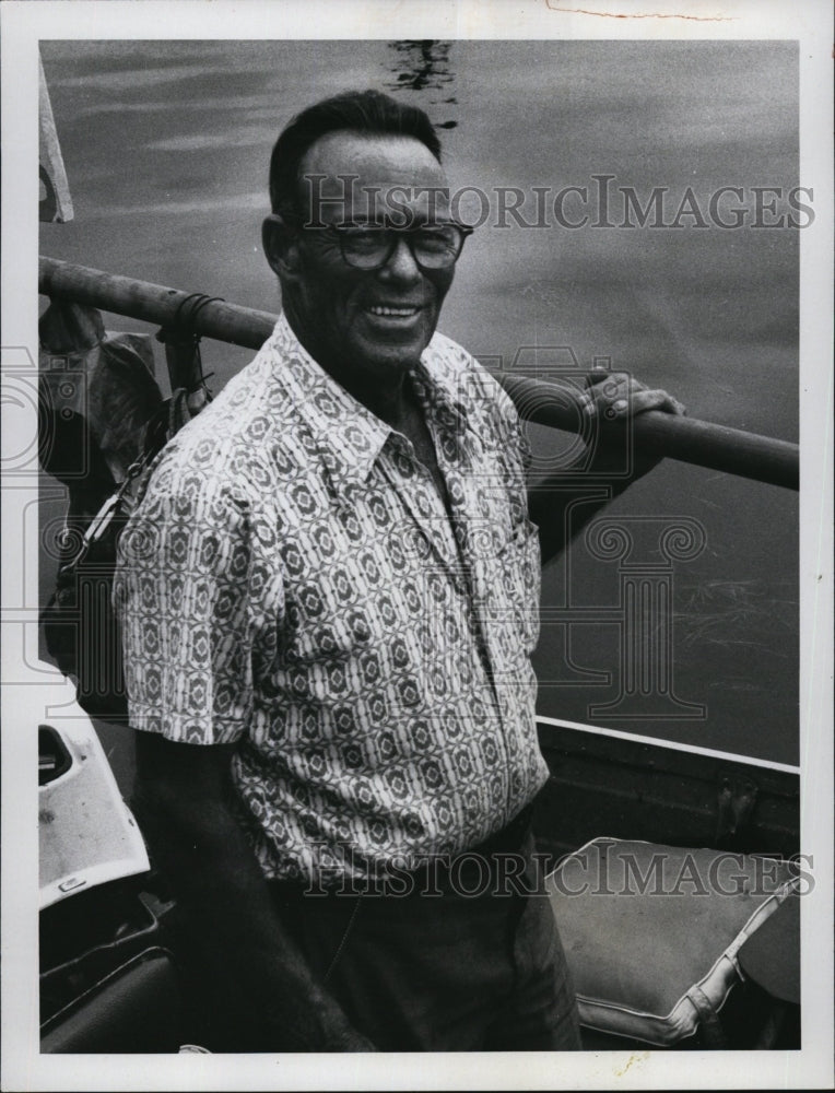 1976 Press Photo Doug Thatcher on boat trip form Madison Ind. to Florida - Historic Images