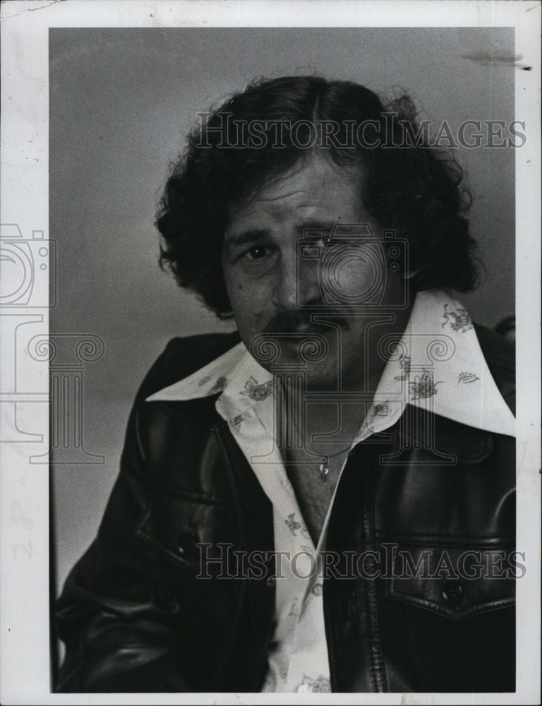 1977 Press Photo Bart Weinstein Juvenile Services, Inc - RSM06943 - Historic Images