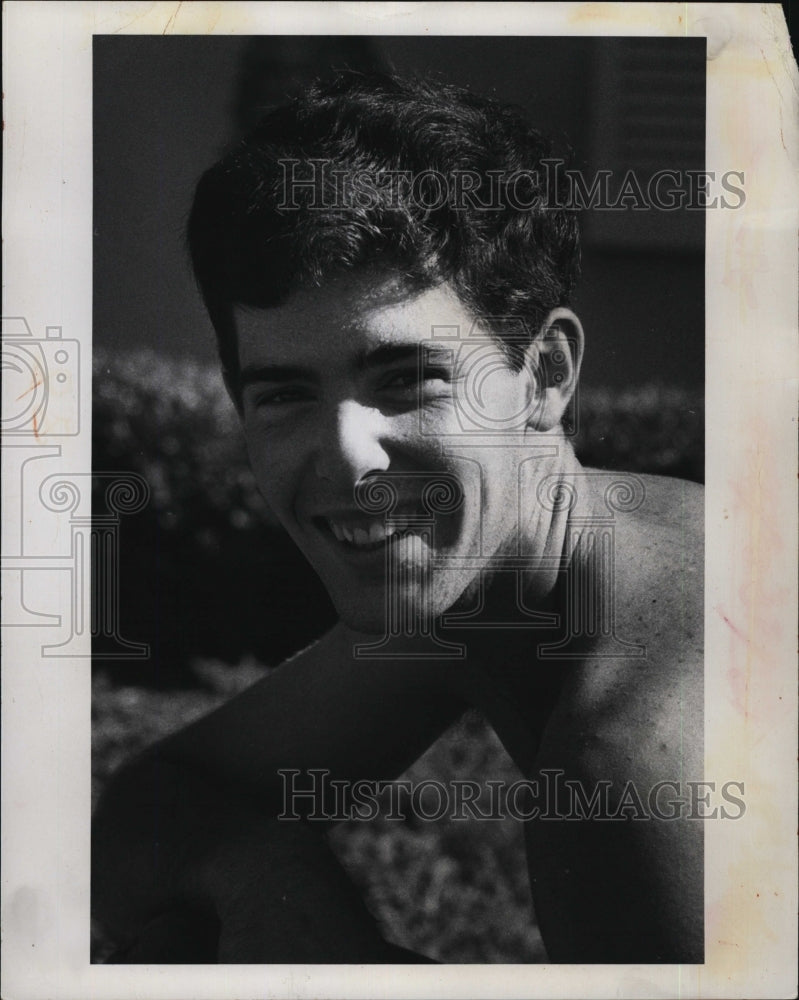 1972 Press Photo Bruce Weller Junior College Hartford Conn - Historic Images