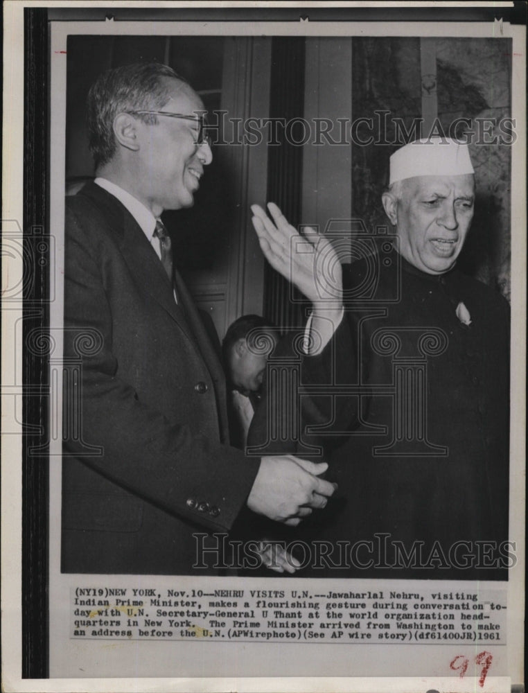 1975 Press Photo Indian Prime Minister J Nehru &amp; UN Sec General U Thant - Historic Images