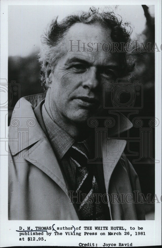1984 Press Photo DM Thomas author of "The White Hotel" by Viking - RSM07035 - Historic Images