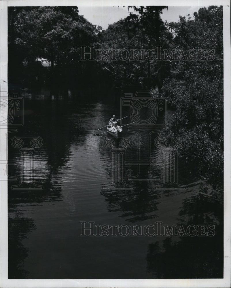 1978 Press Photo Gordon, Ruth and Thomas Lake Tarpn Canoe - Historic Images