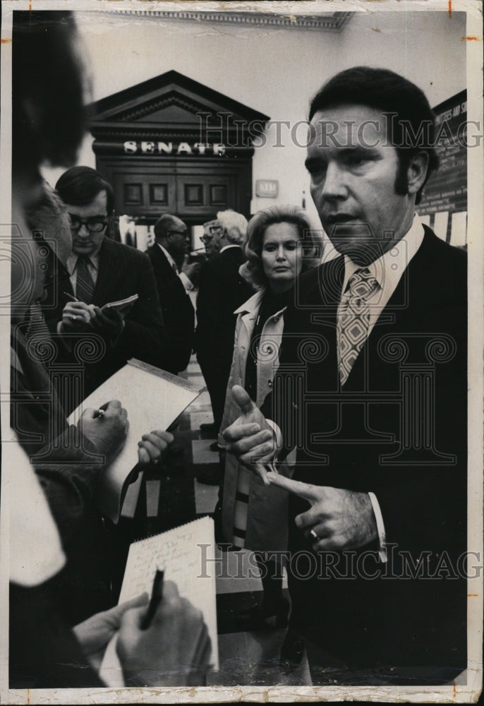 1972 Press Photo Senator Fred Karl - Historic Images