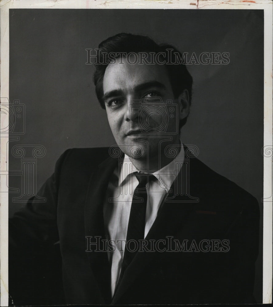 1971 Asolo Theater director Eberle Thomas (also an actor) - Historic Images