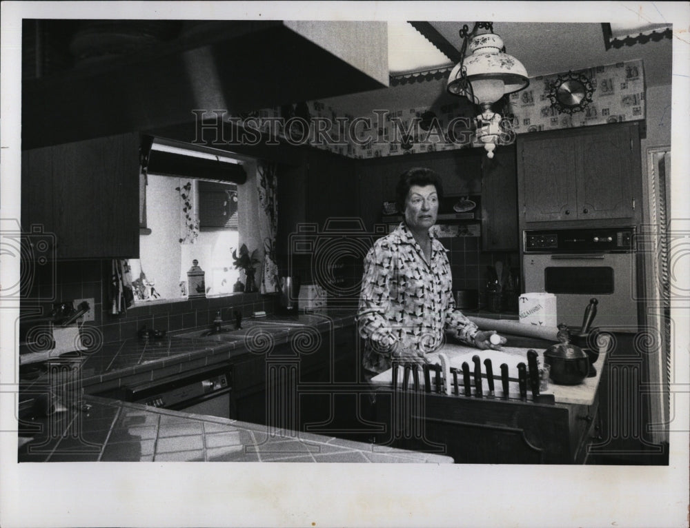 1974 Gourmet Cook Mrs. Thomas J. Laforest - Historic Images