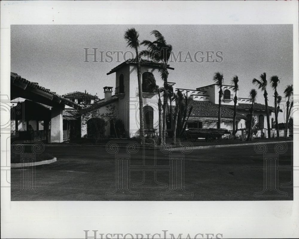 1982 Press Photo Las Fontanas Restaurant Clearwater - RSM07497 - Historic Images